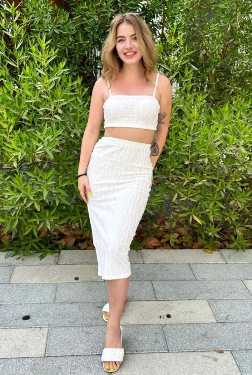 Adelia escort in Munich