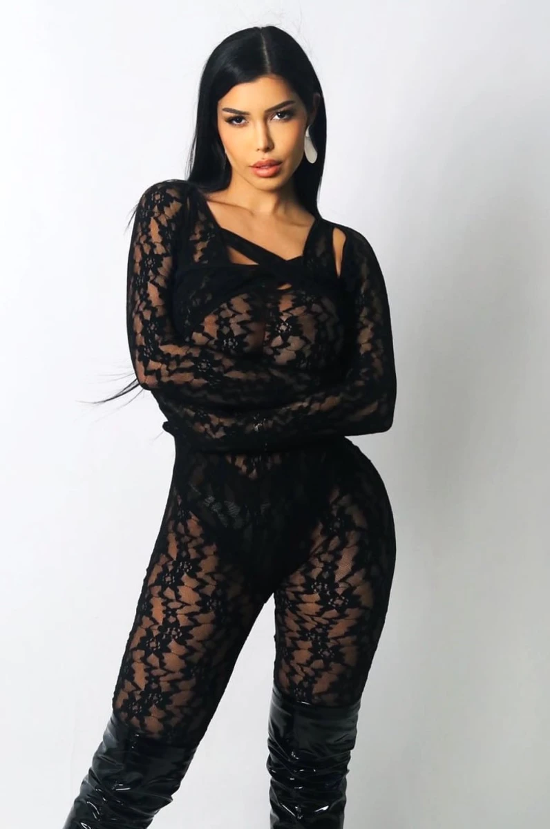 Adriana escort in Munich