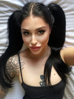 Aleks escort in Munich