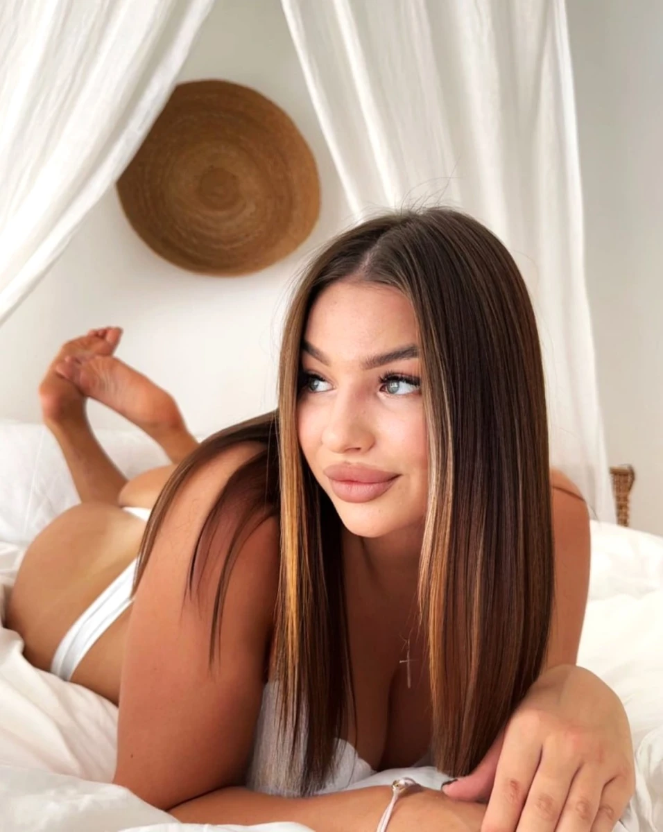Aleksa escort in Munich