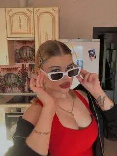 Alice escort in Munich