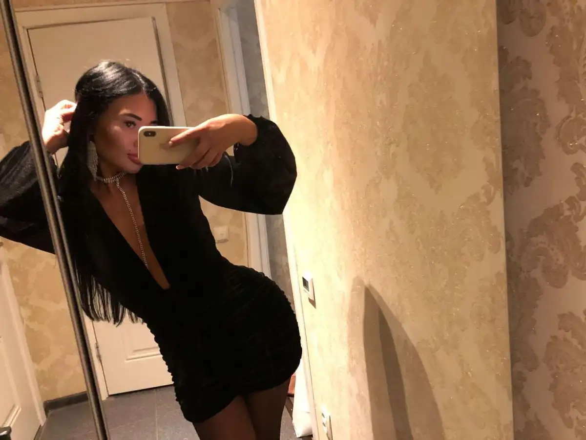 Alina escort in Munich