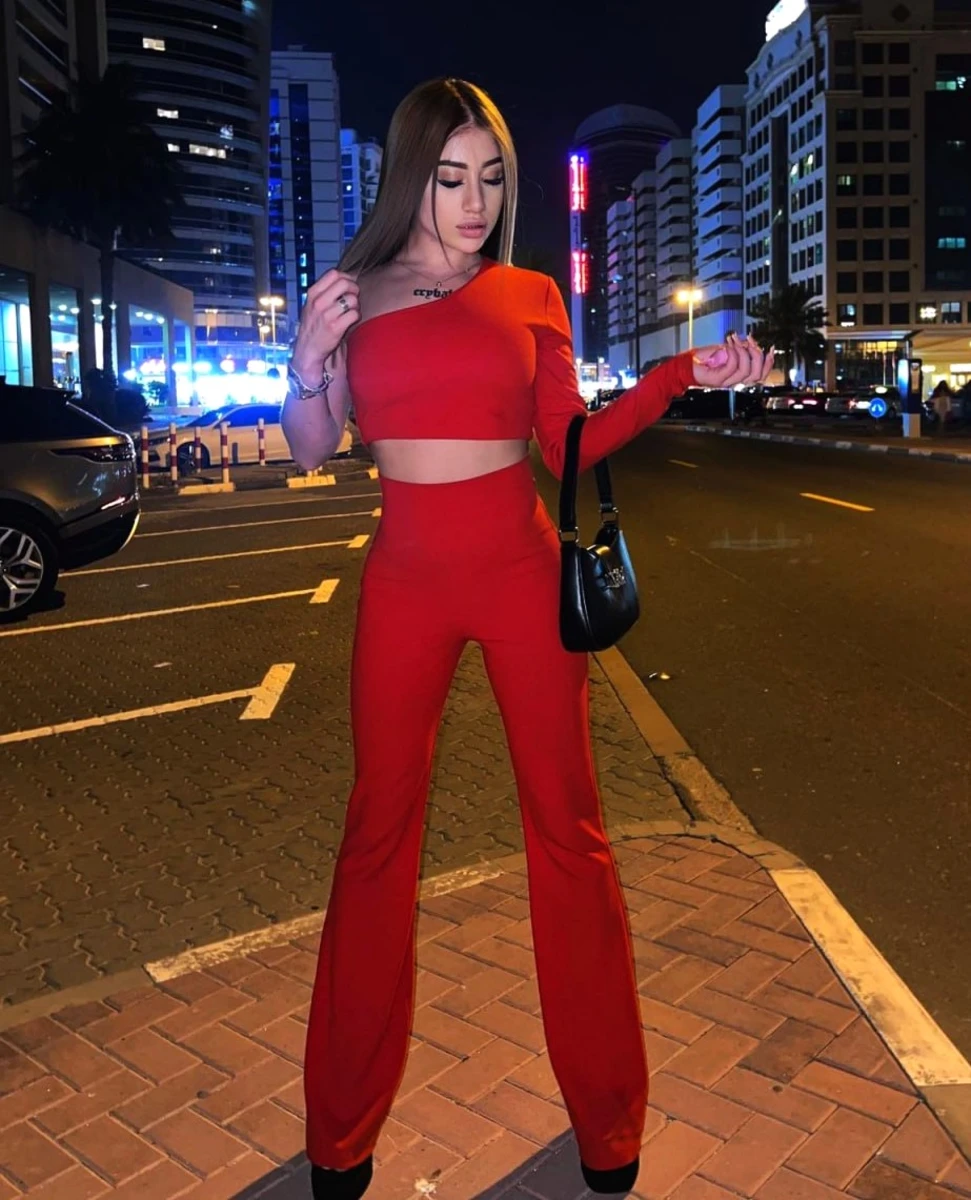Alisa escort in Munich
