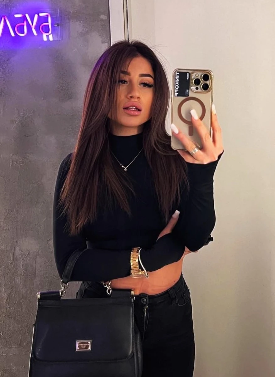 Alisa escort in Munich