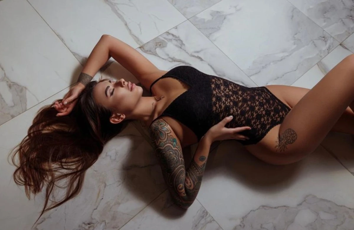 Alisha escort in Munich