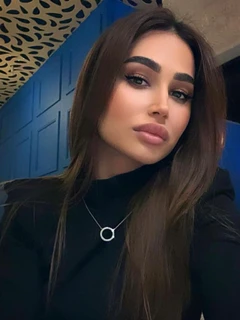 Amina escort in Munich