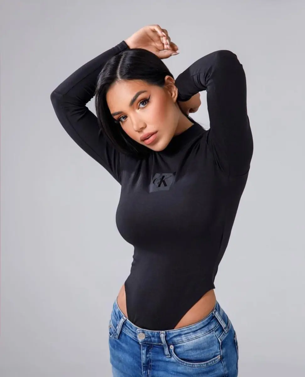  Anika escort in Munich