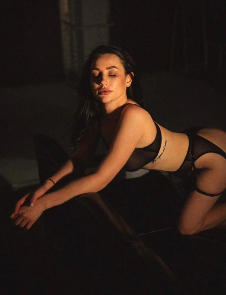 Anna escort in Munich