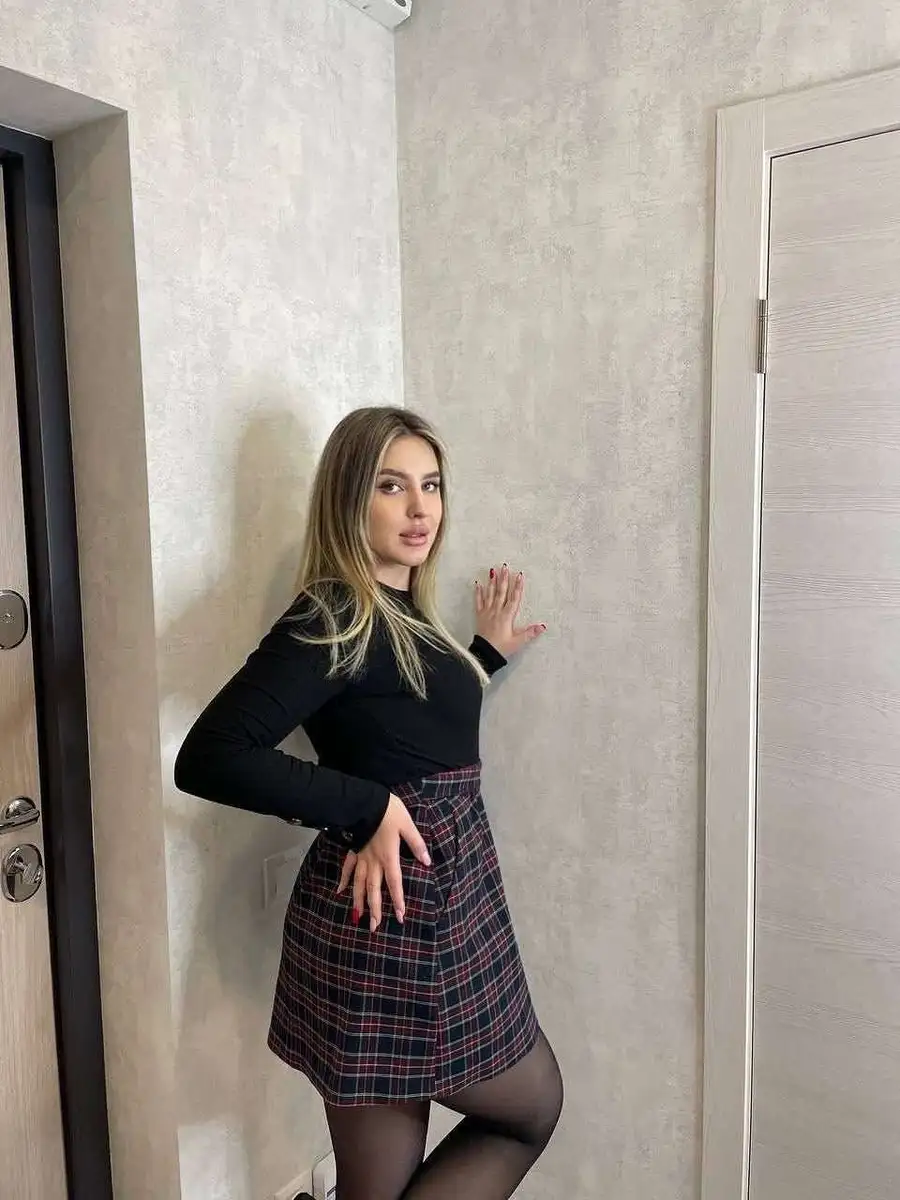 Camelia escort in Munich