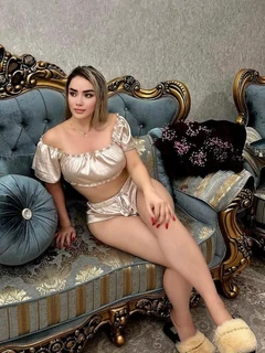 Caroline escort in Munich