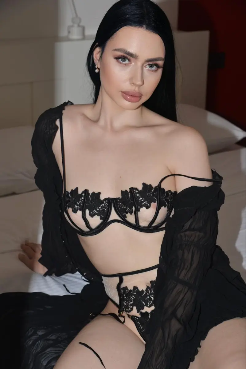 Clodia escort in Munich