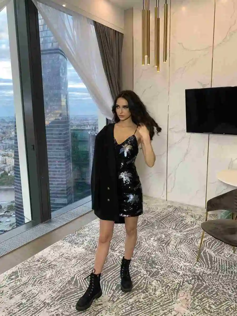 Crystal escort in Munich