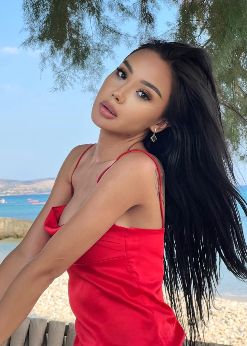 Danelia escort in Munich