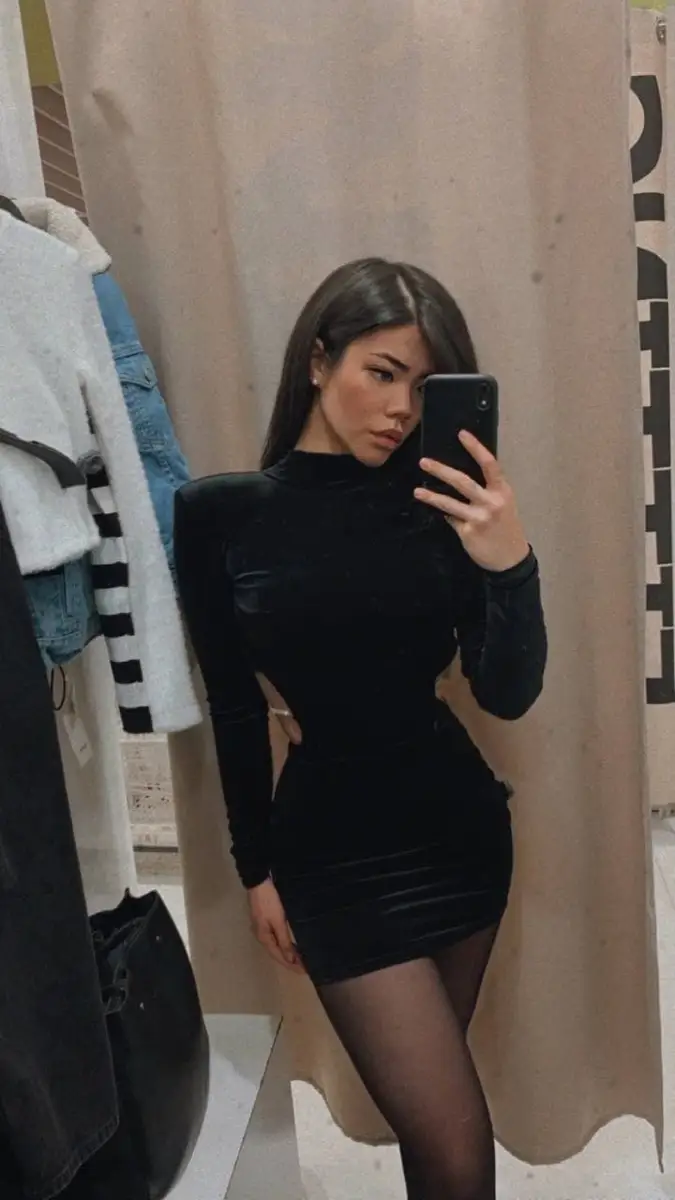 Elina escort in Munich