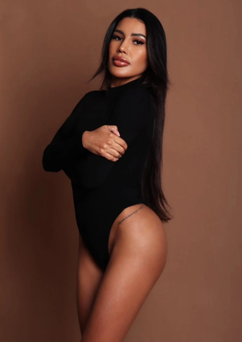 Gabriela escort in Munich