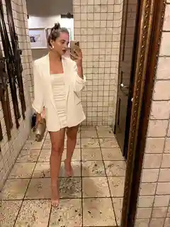 Karina escort in Munich