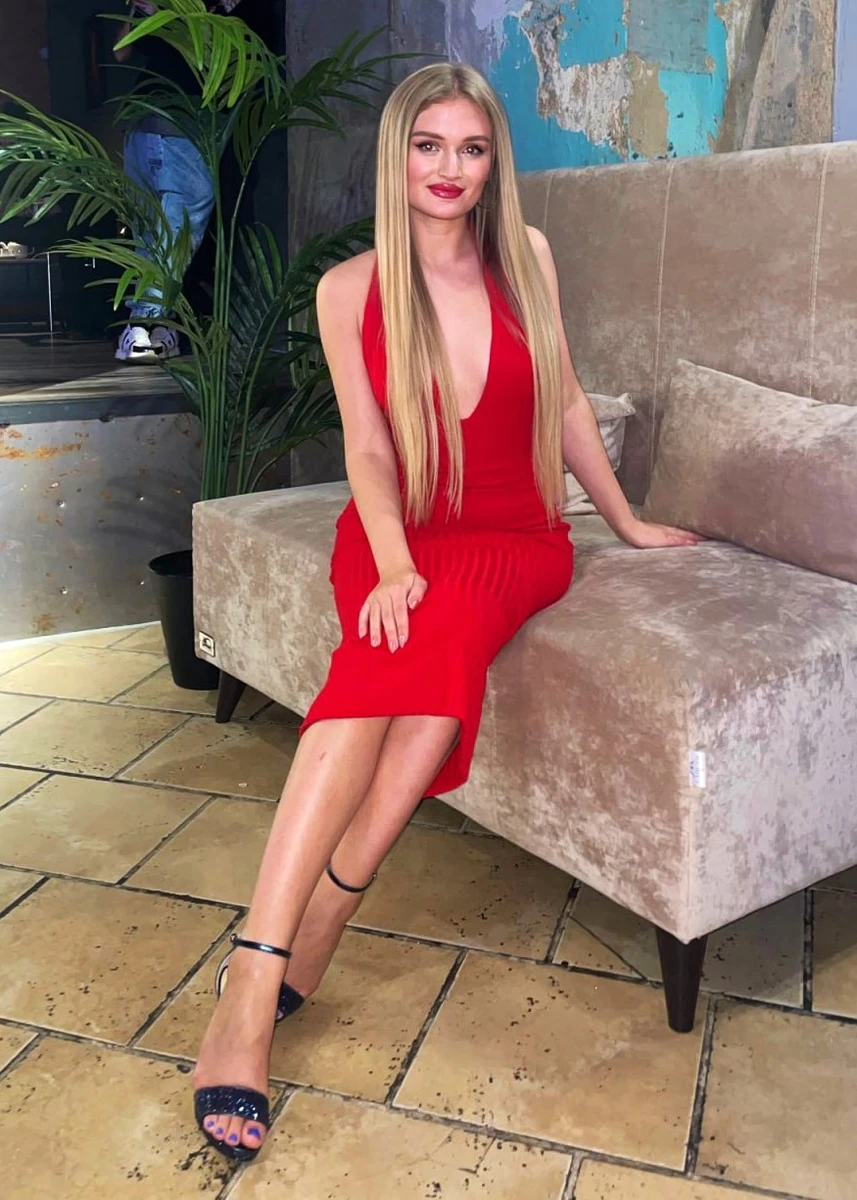 Kira escort in Munich