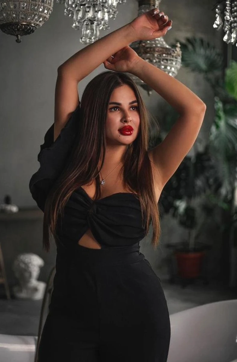 Kira escort in Munich