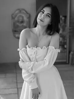 Kira escort in Munich