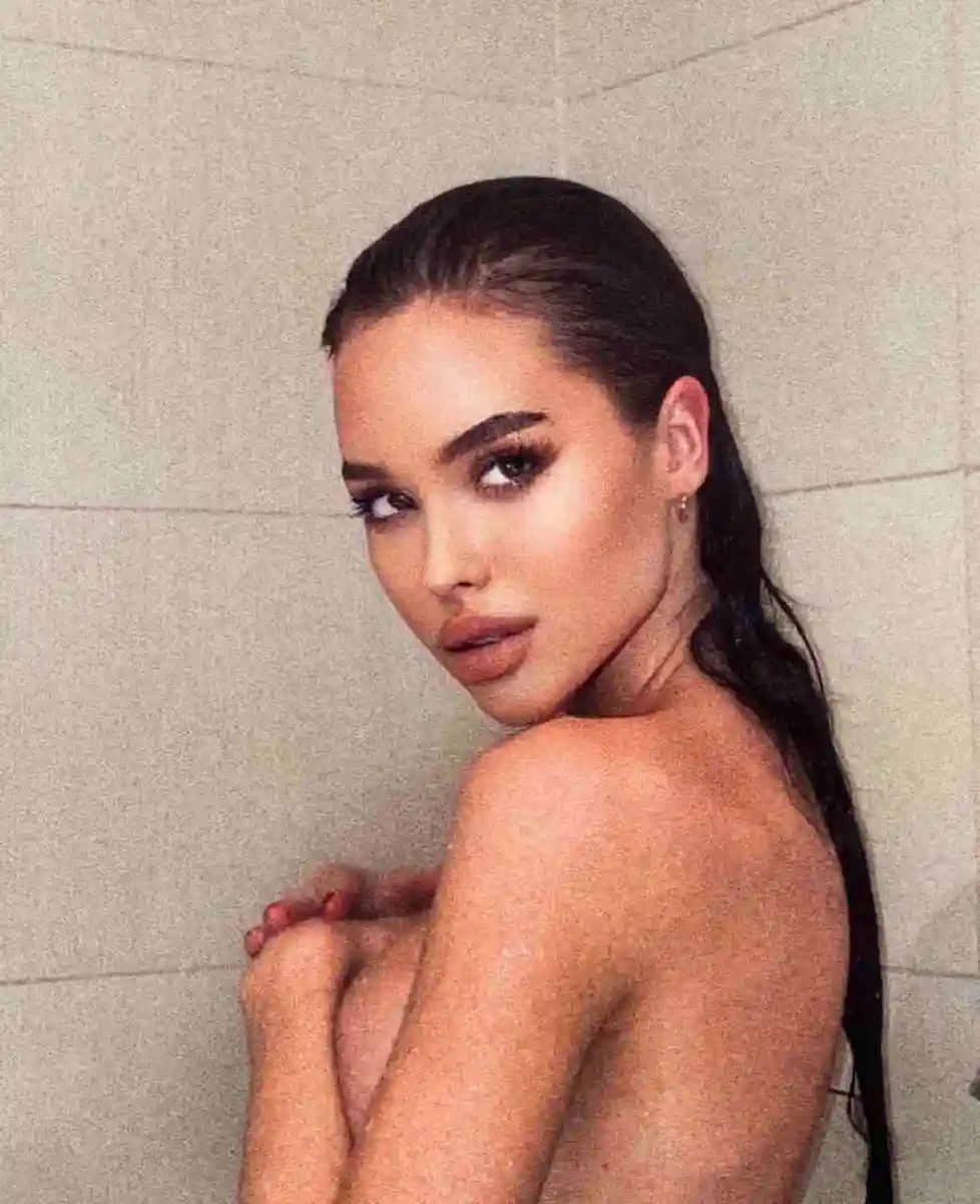Lana  escort in Munich