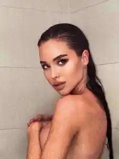 Lana  escort in Munich