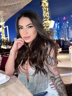 Loren escort in Munich