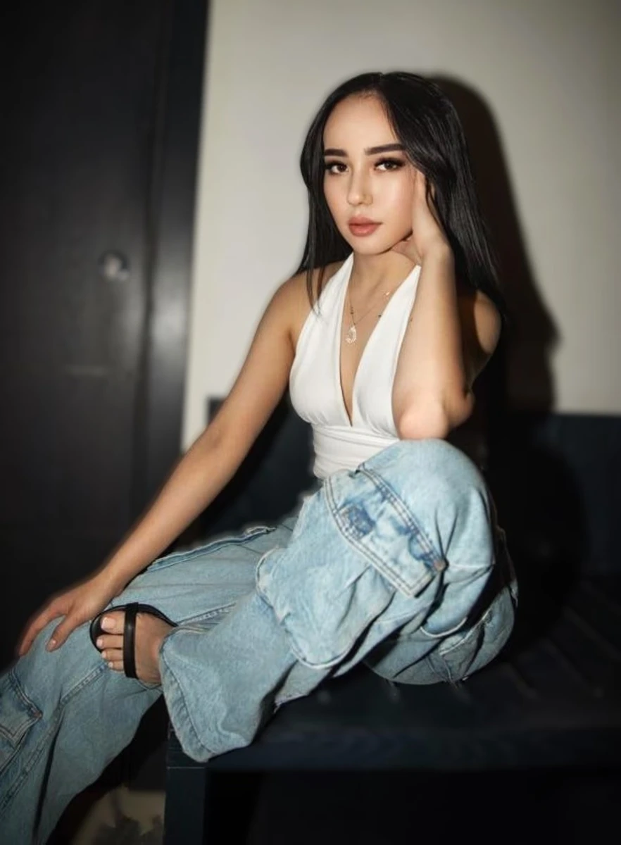 Malika escort in Munich