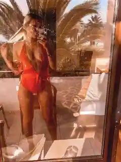 Malika escort in Munich