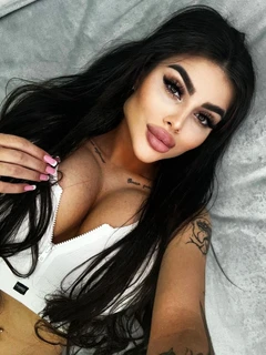Mariam escort in Munich