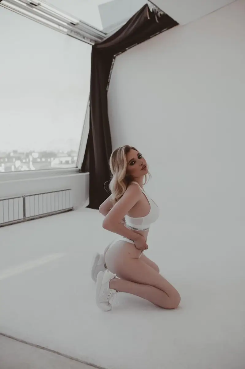 Mika escort in Munich
