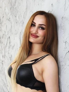 Monika escort in Munich