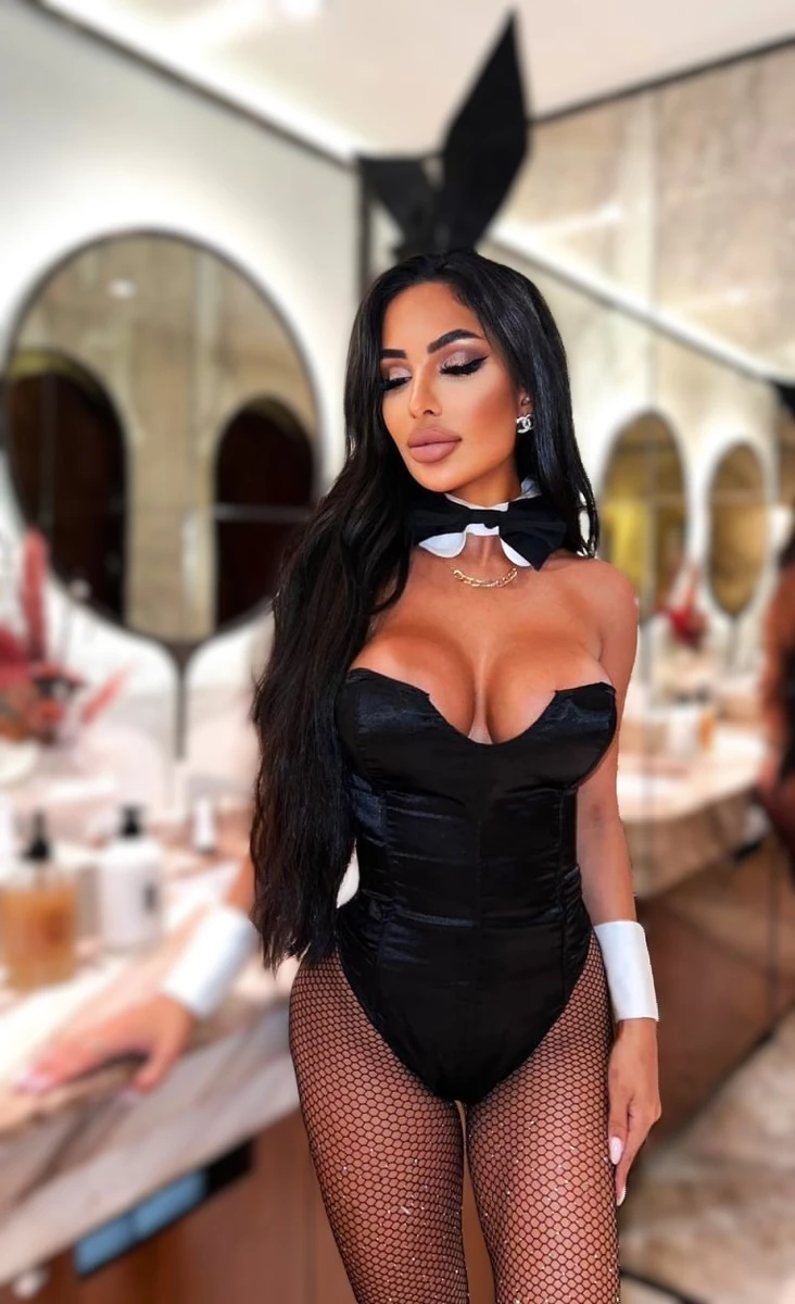 Pamela escort in Munich