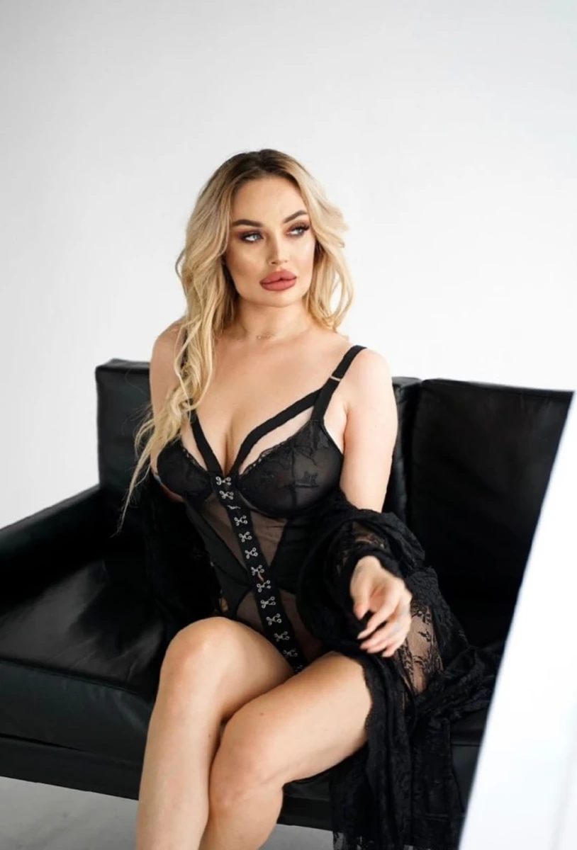 Sasha escort in Munich